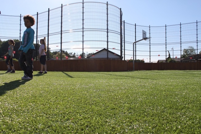 Lars Laj Ondergrond, Kunstgras 