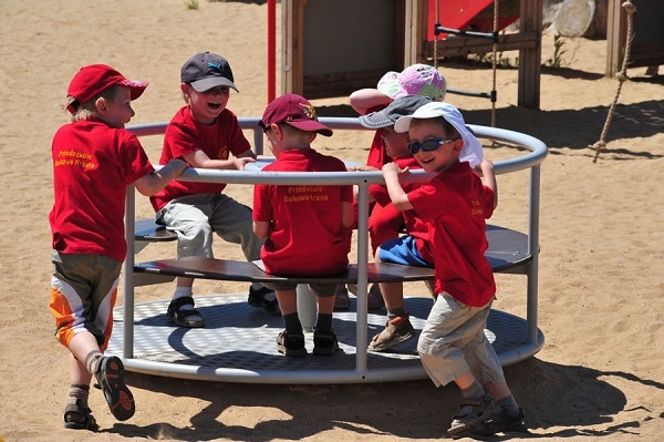 Lars Laj Speeltoestellen, Draaimolen